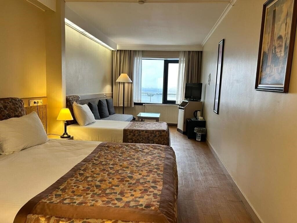 Отель Rihtim Hotel 3*
