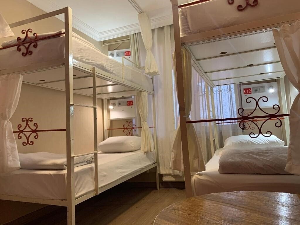 Зображення Antique Hostel 2*
