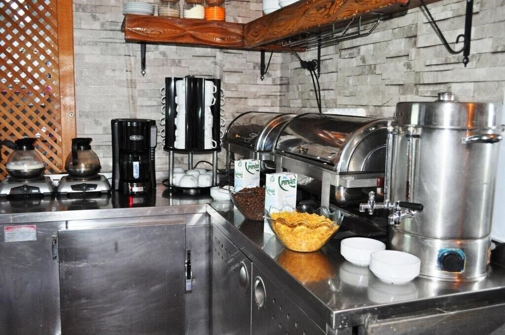 Картинка Antique Hostel 2*
