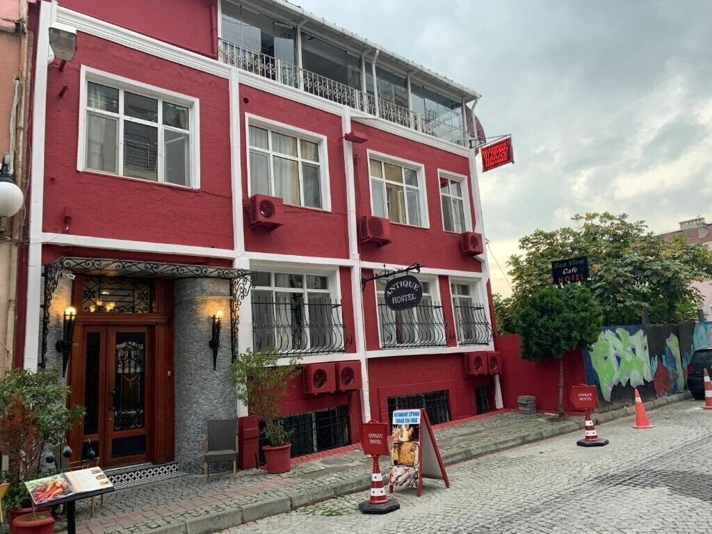 Фото Antique Hostel 2*