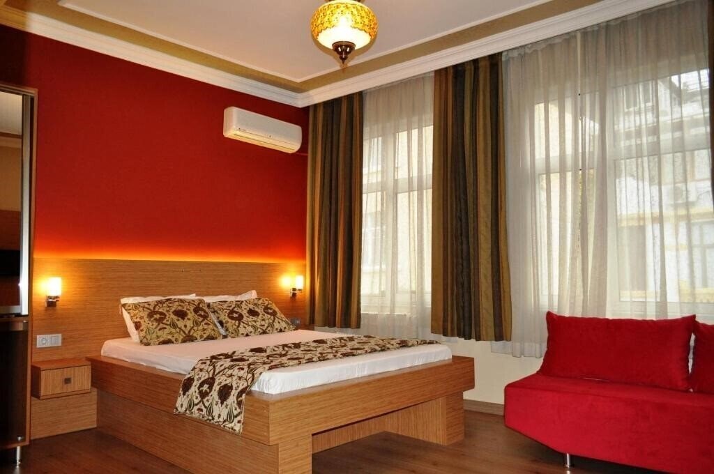 Готель Antique Hostel 2*