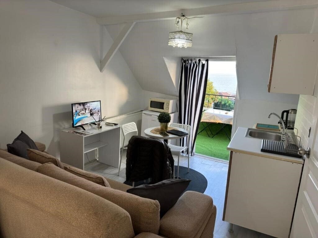 Готель Hotel Antique 2*