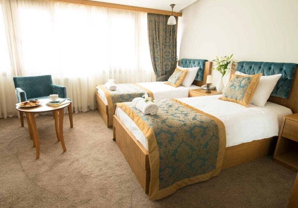 Отель Cumbali Suite Hotel 4*