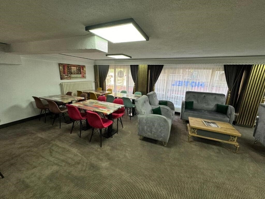 Картинка Hotel Metropol (ex. Metropol Hotel) 3*