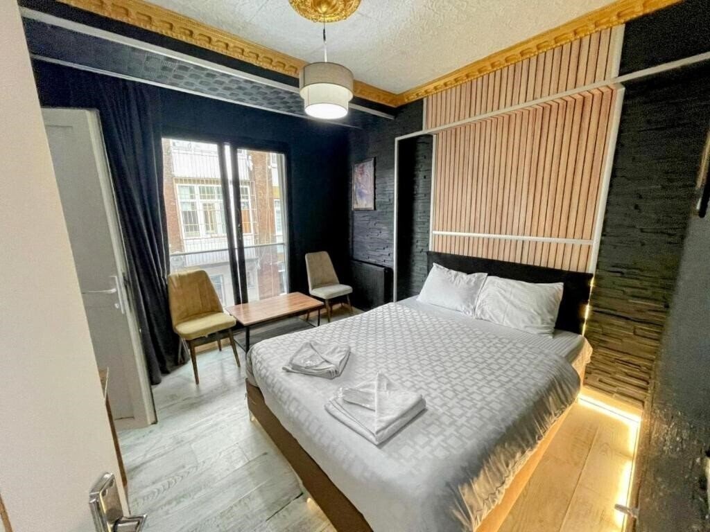 Фотография Royal Suit Hotel 3*