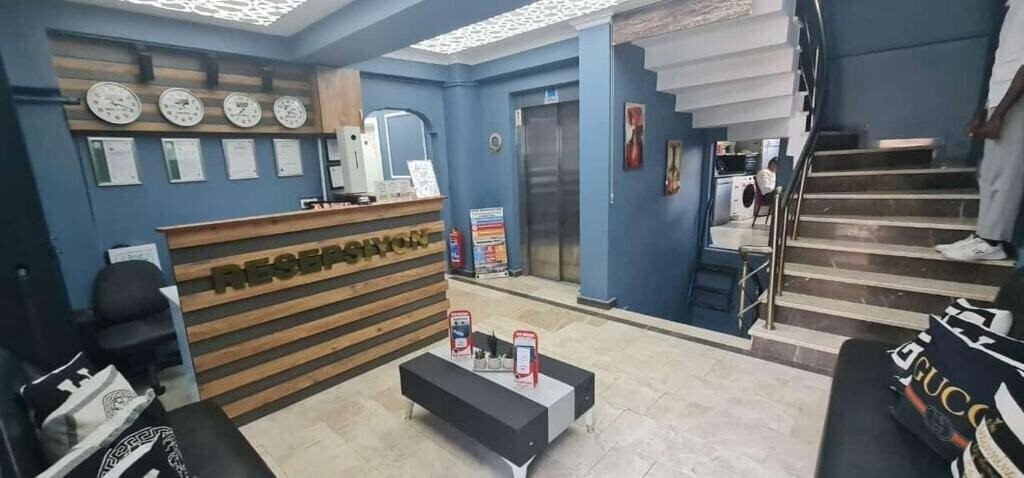 Фото Royal Suit Hotel 3*