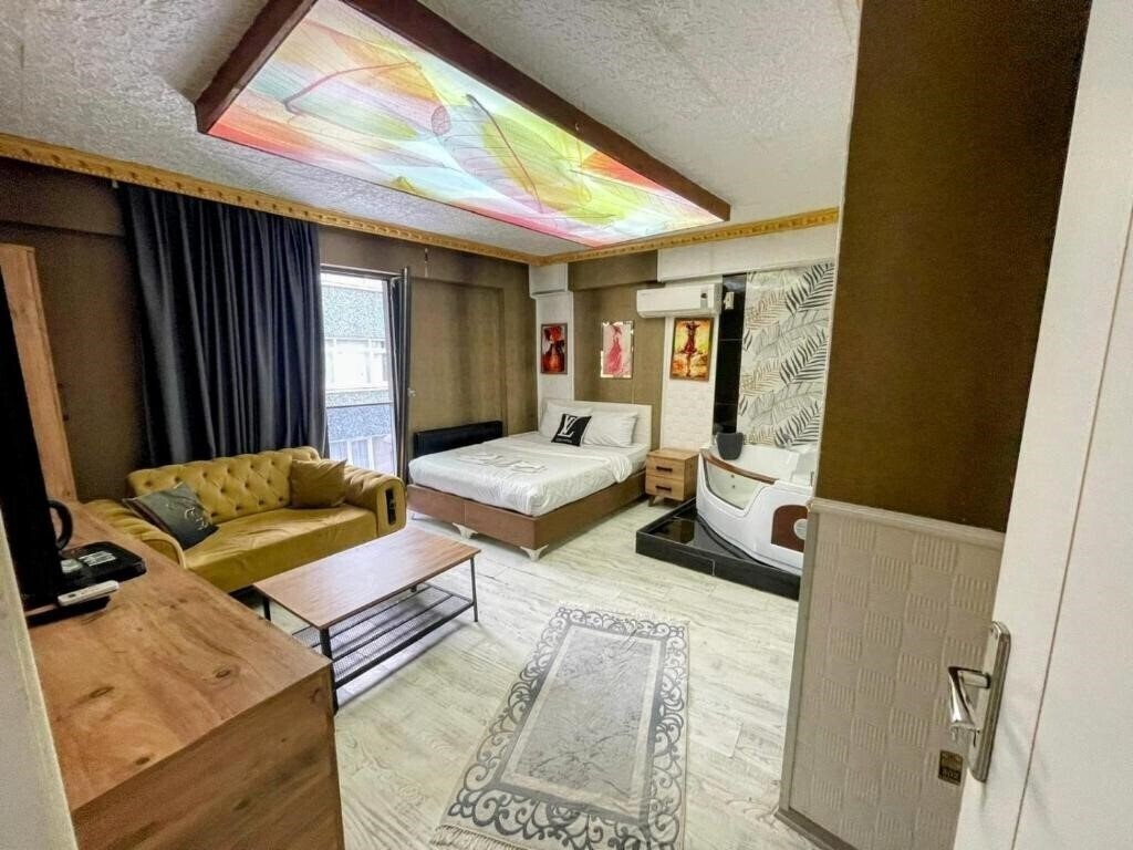 Картинка Royal Suit Hotel 3*