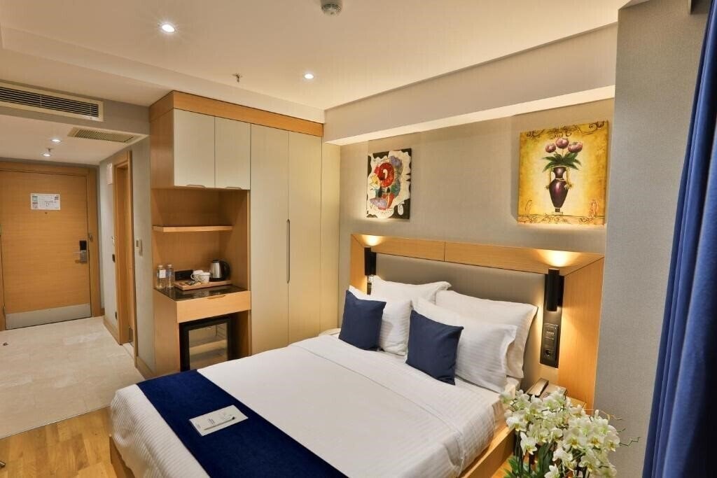 Картинка Pera Star Hotel (ex. Istanbul Taksim Pera Star Hotel) 4*