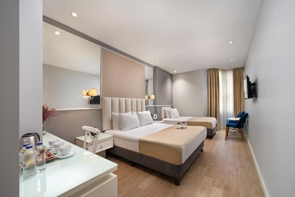 Отель Ess Hotel (ex. Hotel la Vitrine) 3*