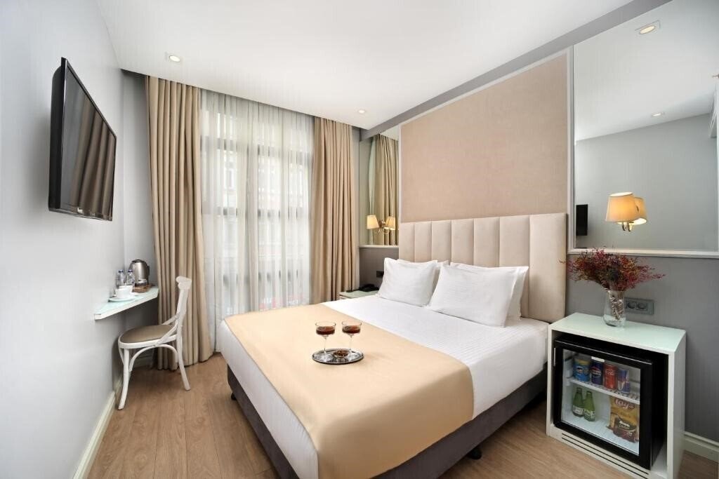 Изображение Ess Hotel (ex. Hotel la Vitrine) 3*