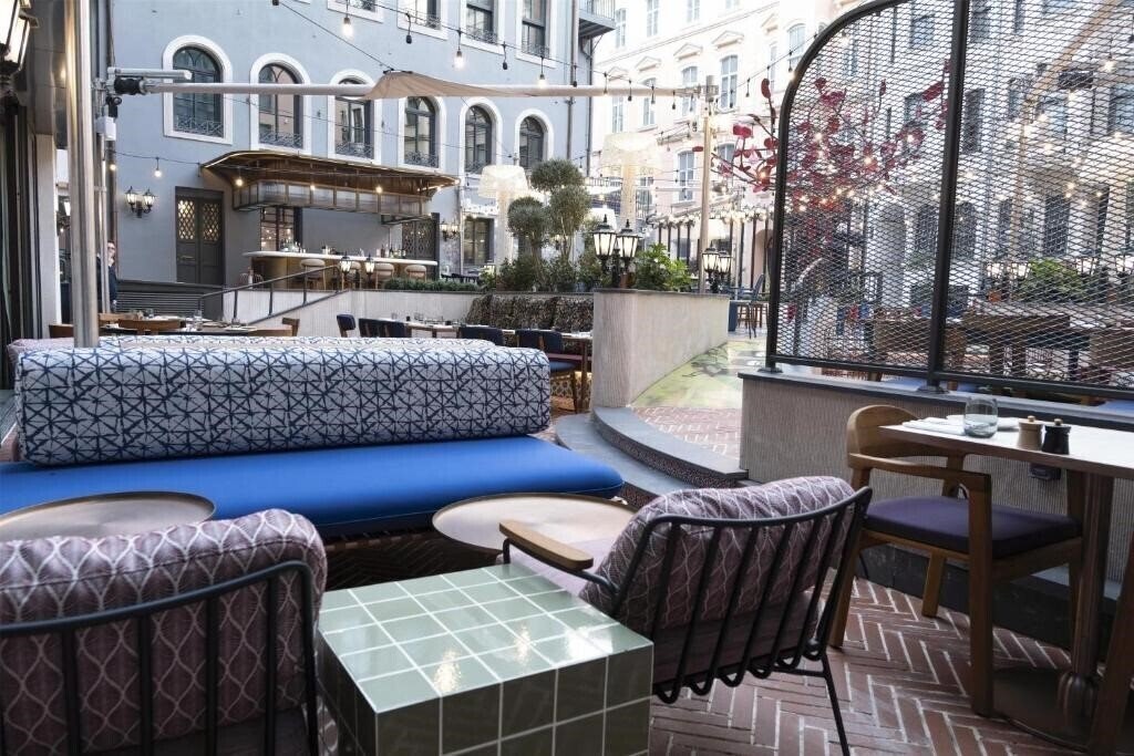 Изображение Canopy by Hilton Istanbul Taksim 4*