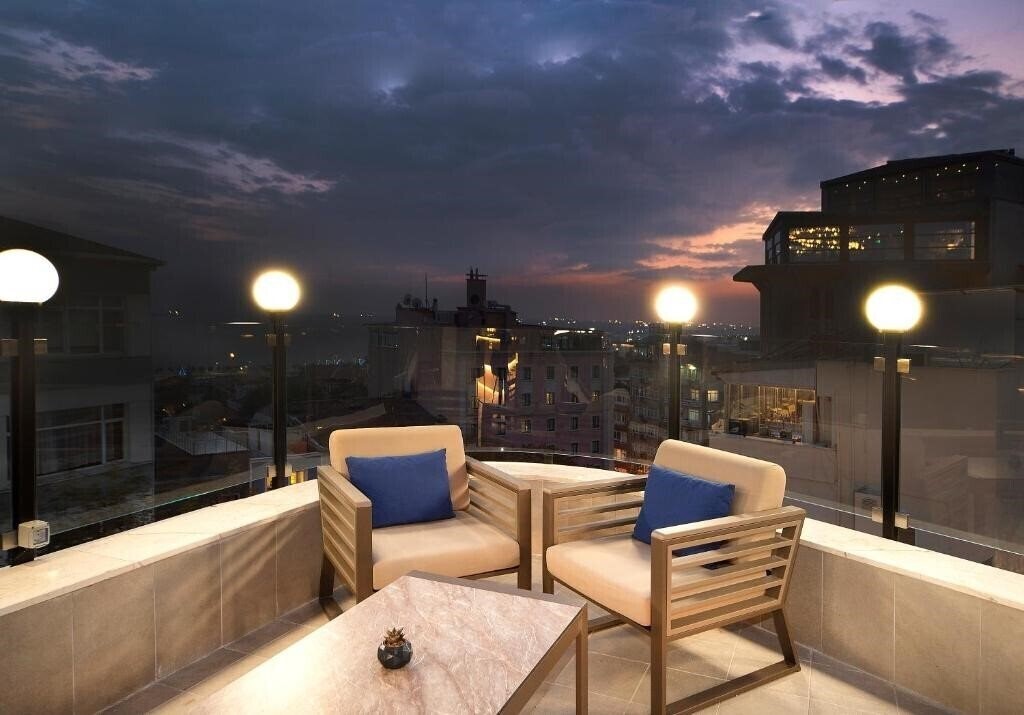 Зображення Aprilis Deluxe Hotel 4*