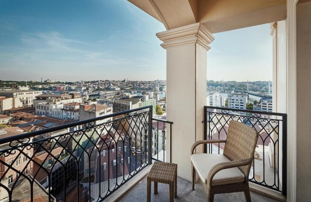 Отель Grand Galata Hotel & SPA 4*
