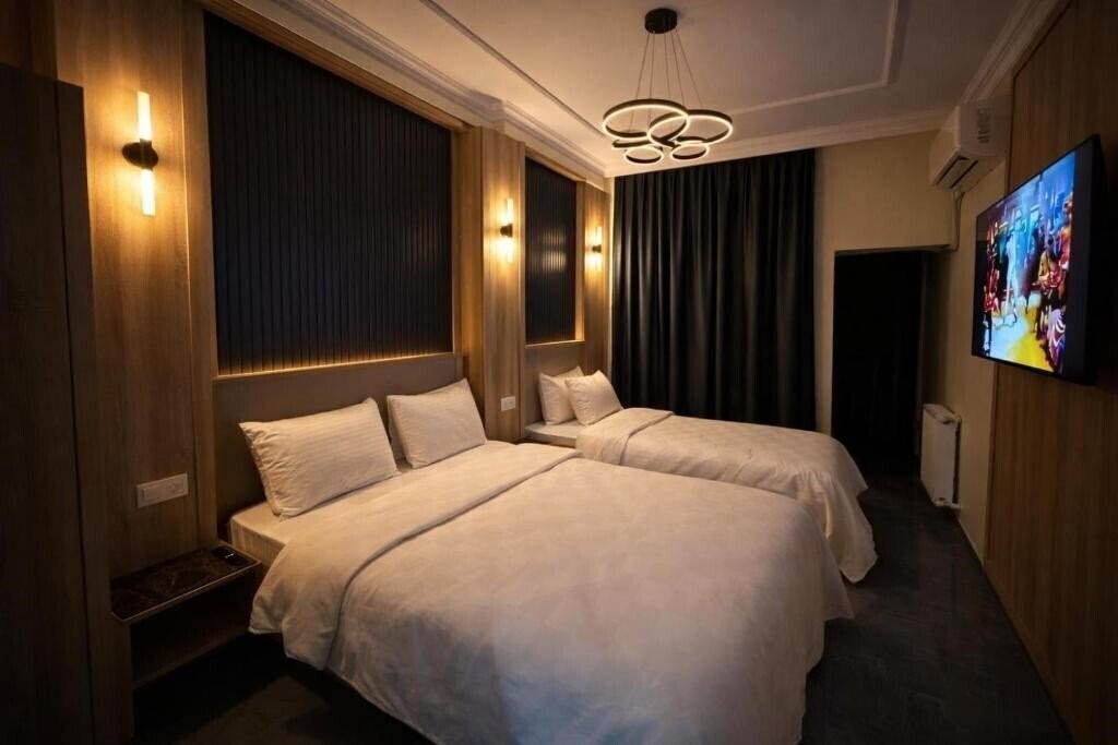Картинка Lina Luxury Hotel 2*