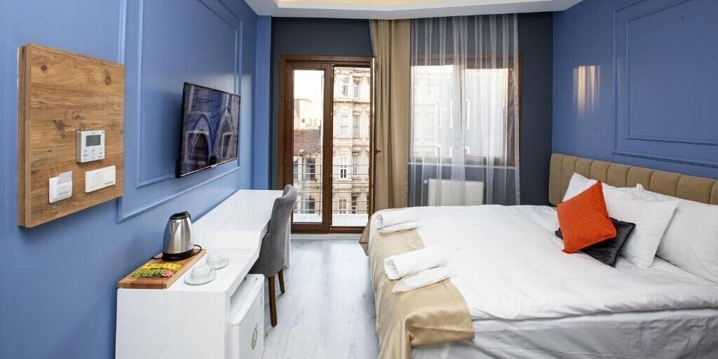 Картинка Taksim Leons 3*