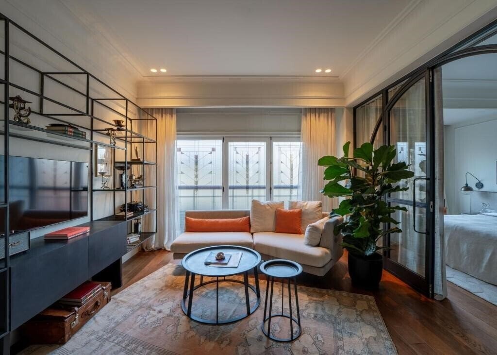 Фото Hovagimyan Hotel and Suites Special Category 4*