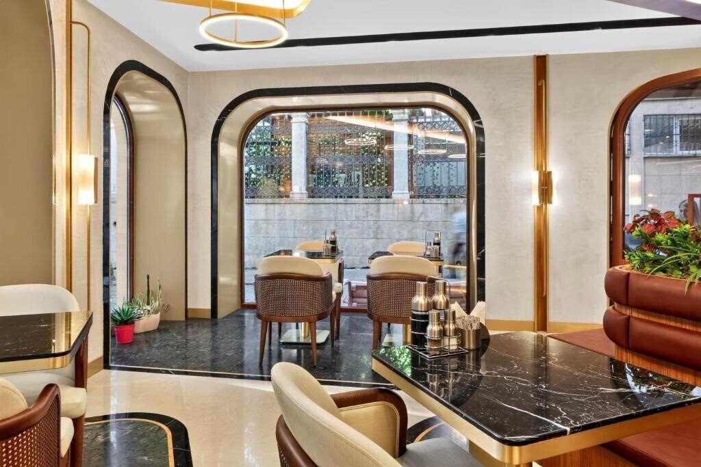 Картинка Erba Hotel 4*