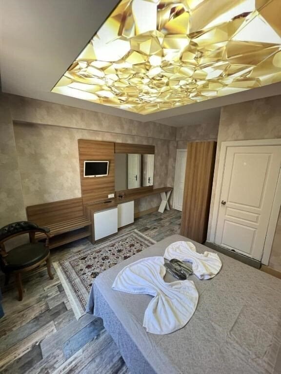 Фотографія Feridiye Hotel 3*
