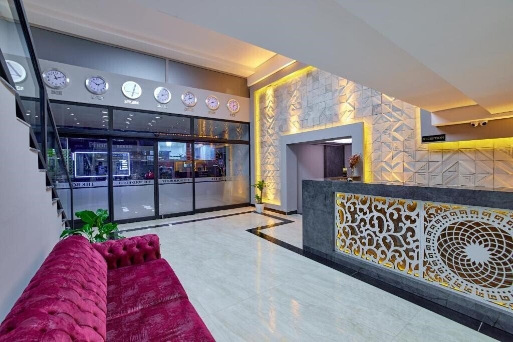 Готель The Bold Hotel 4*