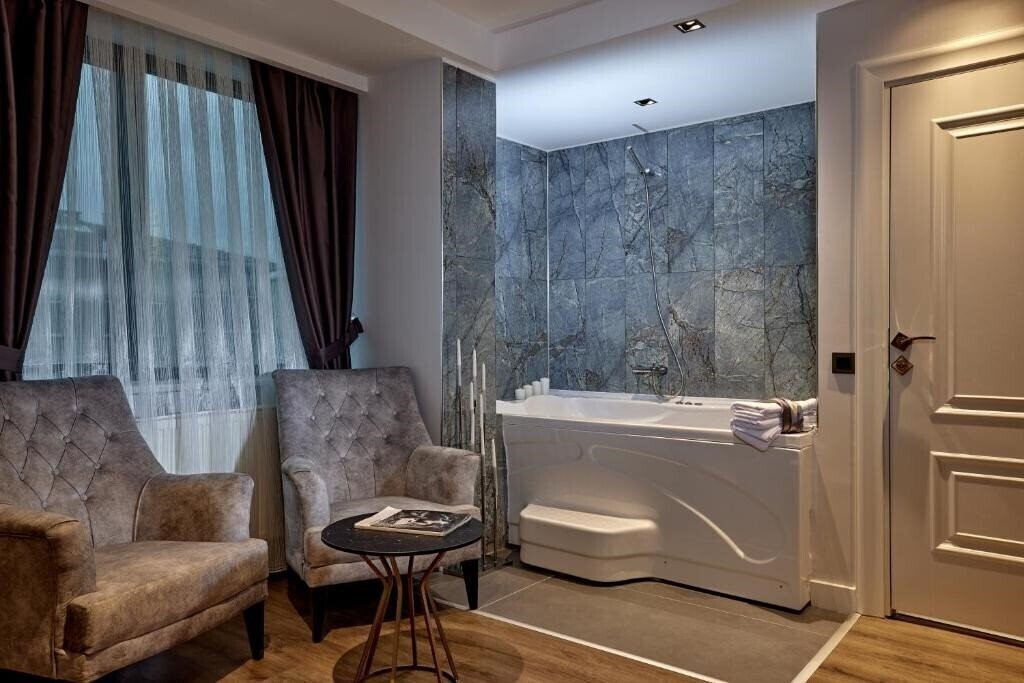 Фотографія The Bold Hotel 4*