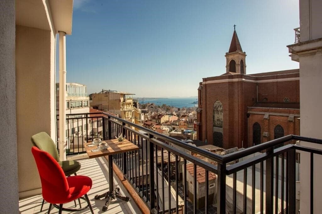Зображення West Palace Hotel 3*