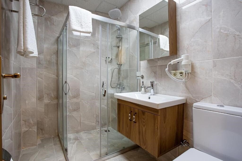 Картинка West Palace Hotel 3*