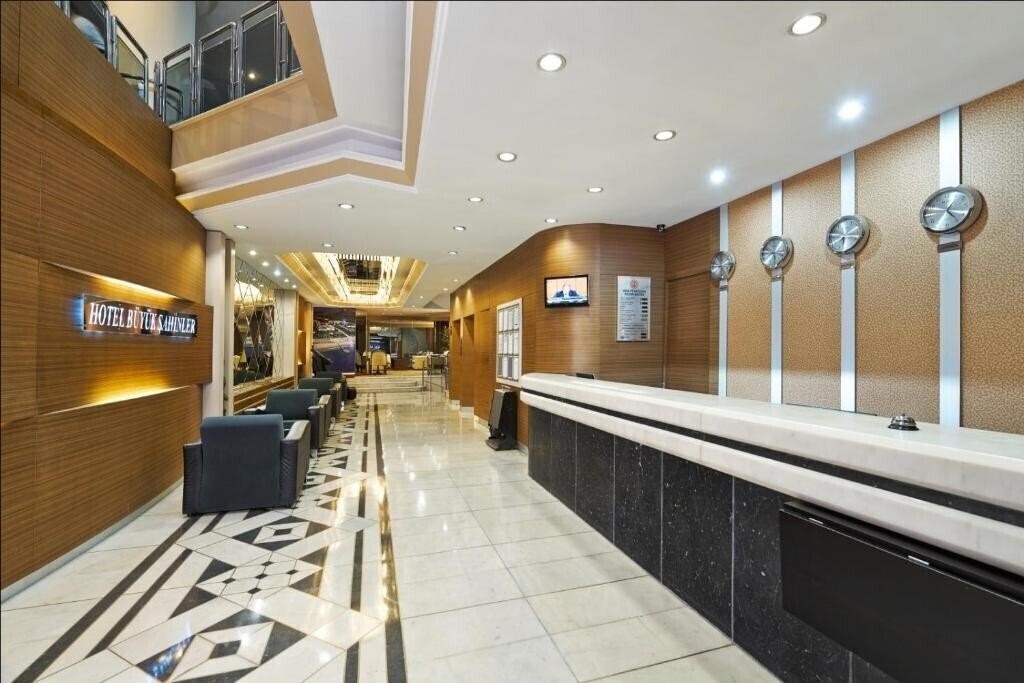 Готель Buyuk Sahinler 4*