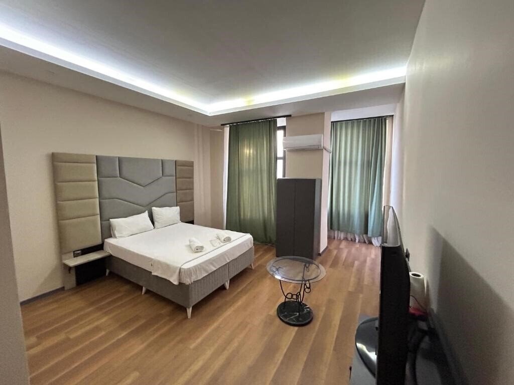 Фото Taxim 34 Hotel 4*