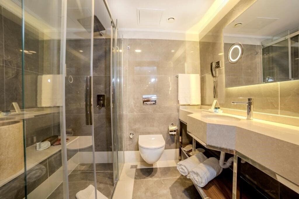 Картинка Grand Hilarium 4*