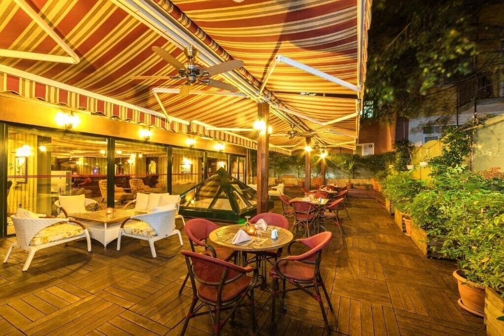 Фотографія Grand Yavuz Hotel 4*