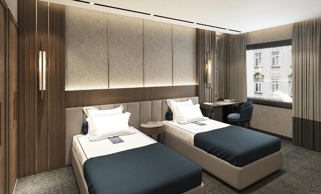 Готель Grand Oztanik Hotel 4*