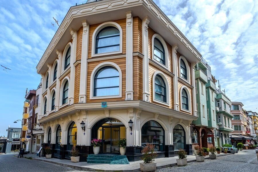 Отель Seven Hills Boutique Hotel 3*