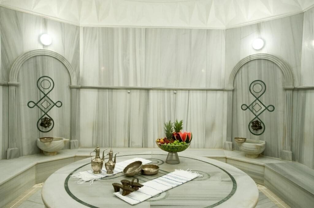 Фотография Grand Cevahir Hotel 5*