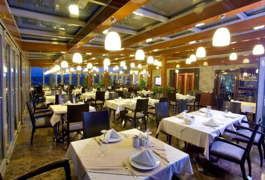 Зображення Monaco Hotel 3*