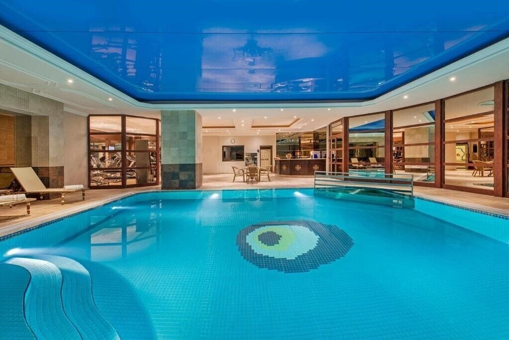 Фото Elite World Comfy Istanbul Taksim (ex. Elite World Prestige Hotel, Elite World Comfy Taksim) 4*