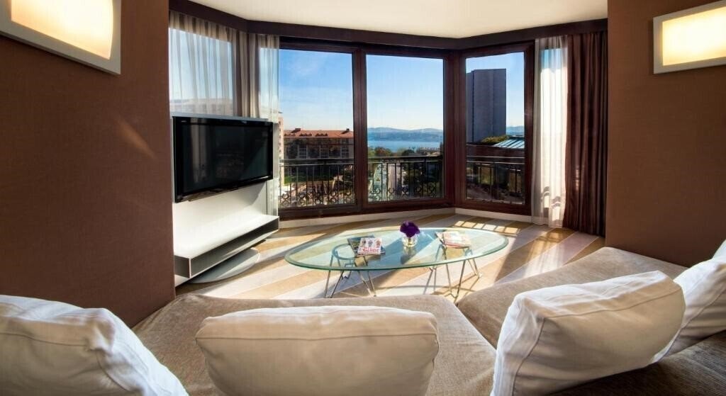 Изображение Point Hotel Taksim 4*