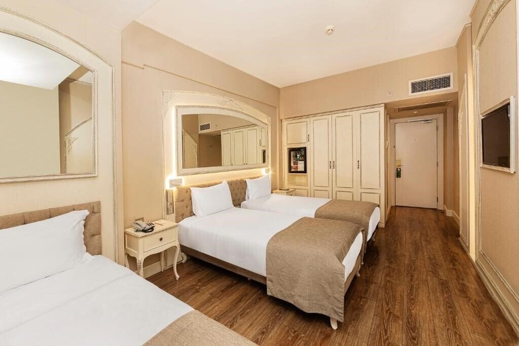 Готель Yasmak Sultan Hotel 4*