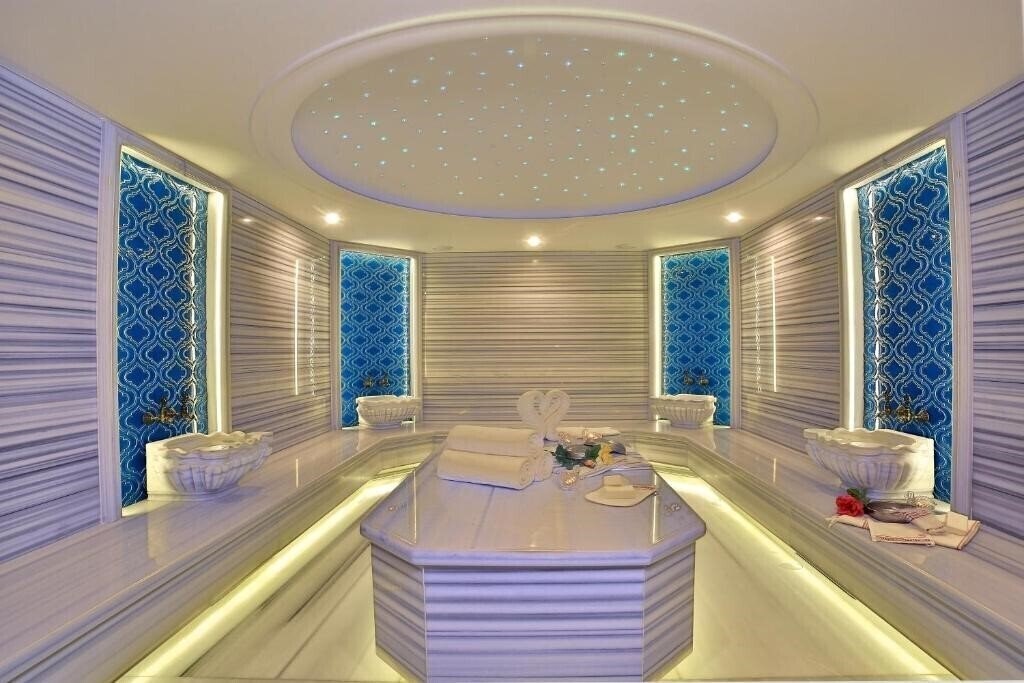 Фотографія Oran Hotel 4*