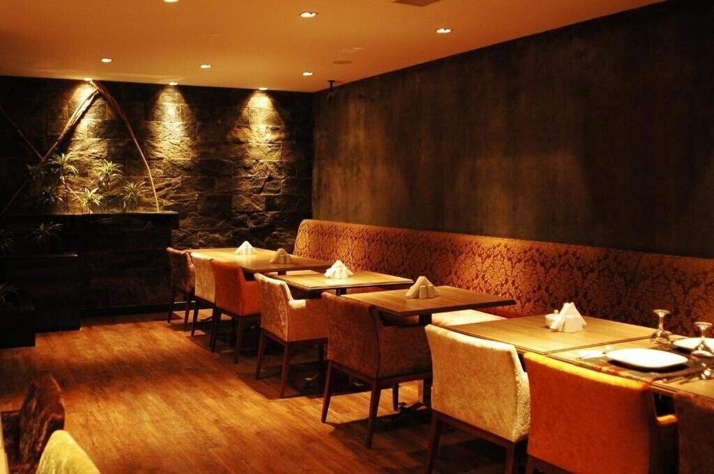 Фото Carlton Hotel 4*