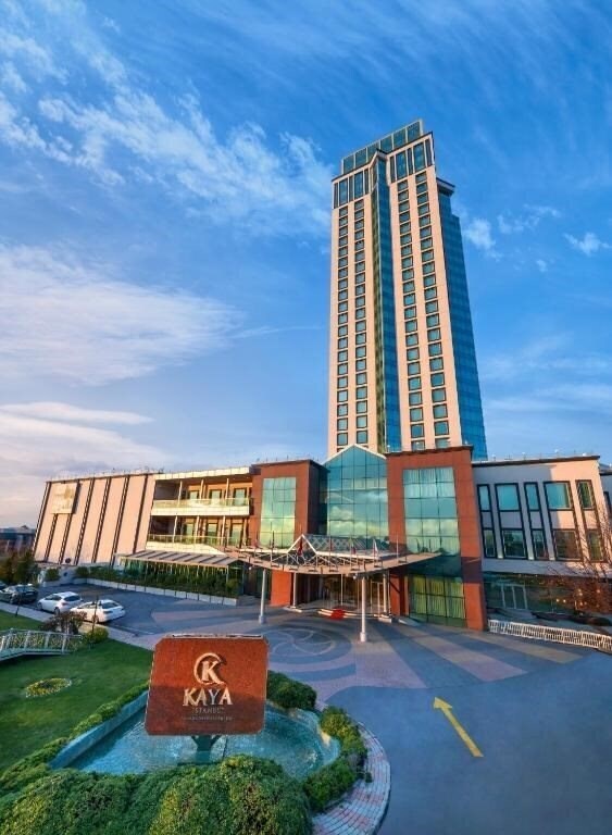 Готель Kaya Ramada Plaza 5*