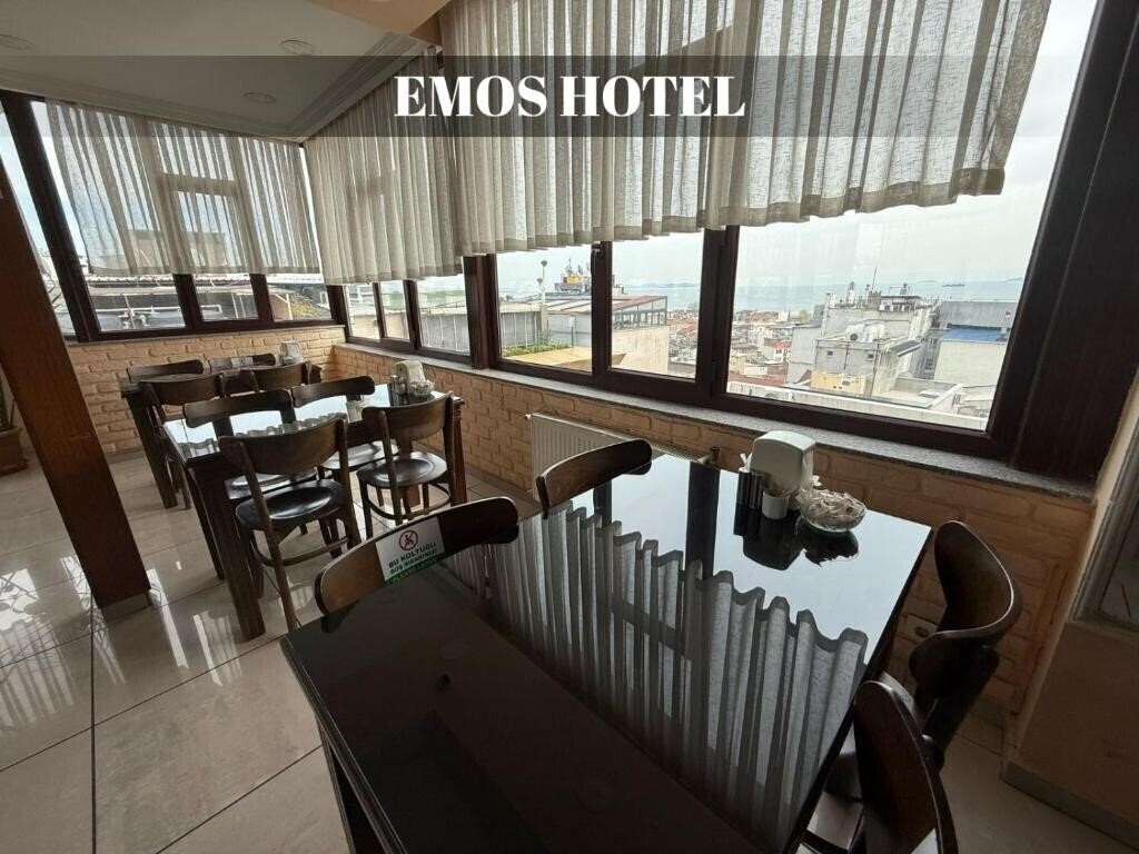 Зображення Emos Hotel 3*
