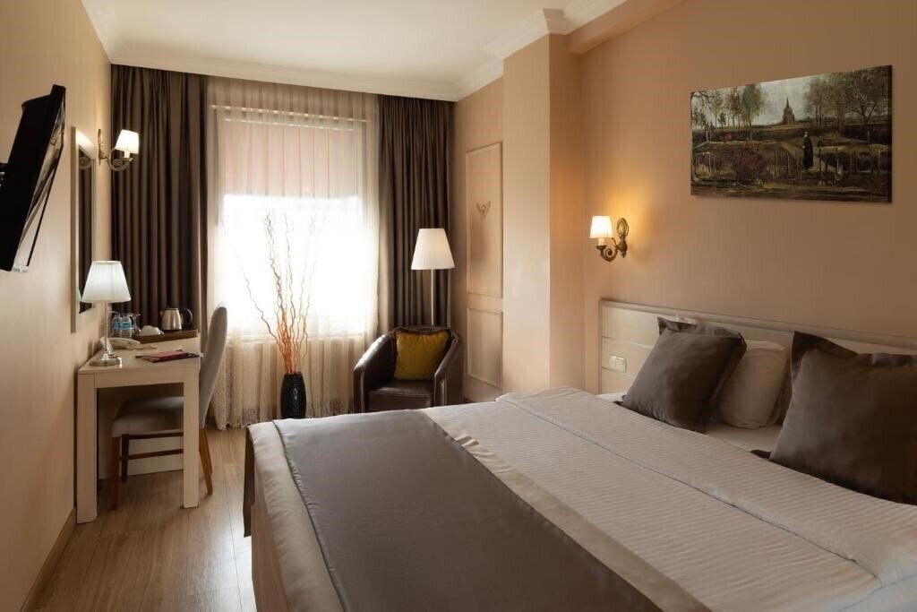 Готель Classes Boutique Hotel 3*