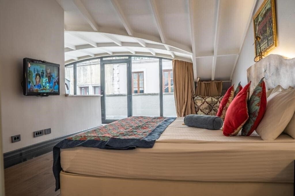 Зображення West Pera Hotel 3*