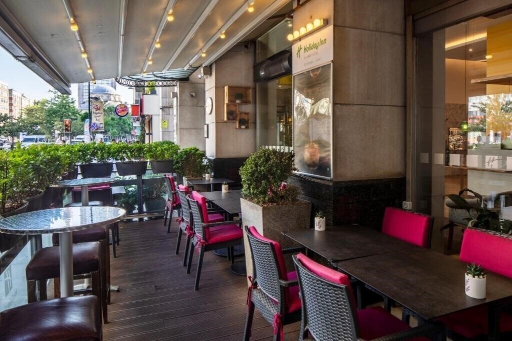 Картинка Holiday Inn Istanbul Sisli (ex. Holiday Inn Sisli, Holiday Inn Istanbul Sisli by IHG) 5*