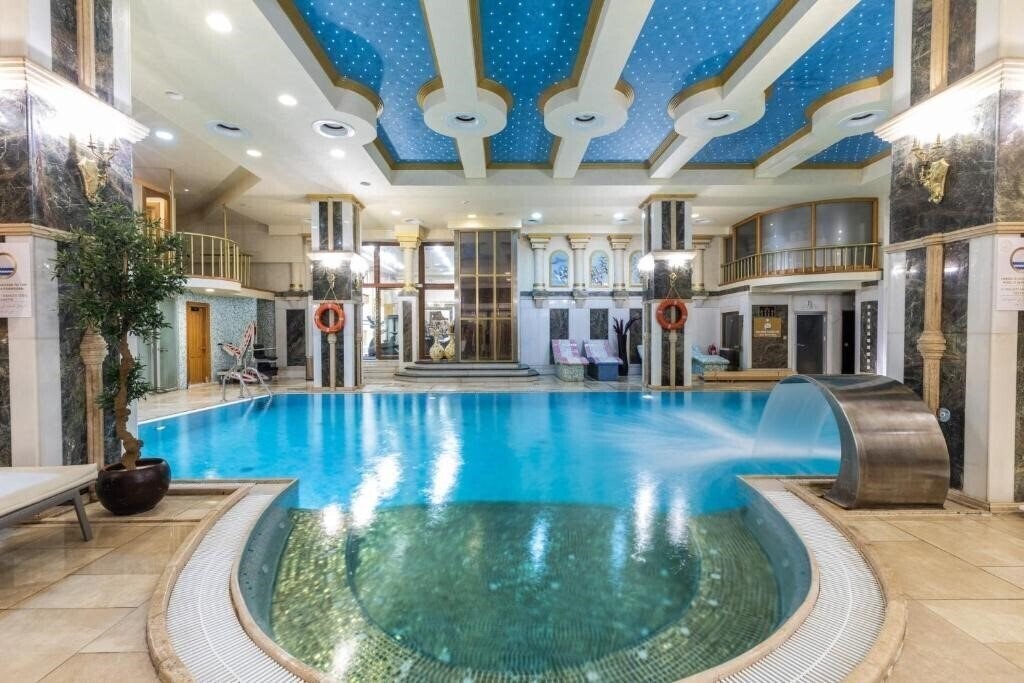 Фотографія Wyndham Istanbul Old City Hotel 5*