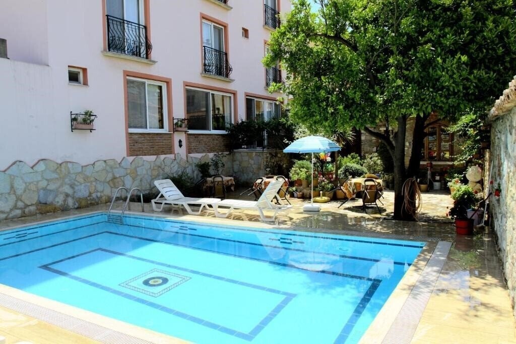 Фотографія Nazar Hotel 3*