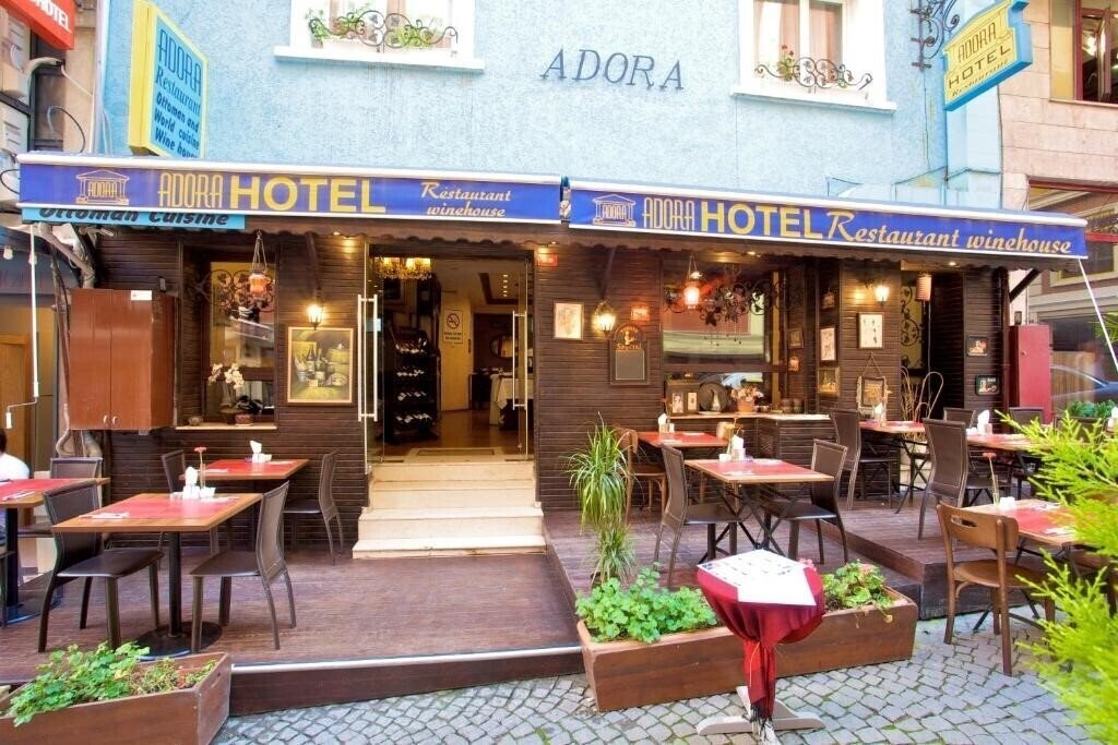 Фотографія Adora Hotel 3*