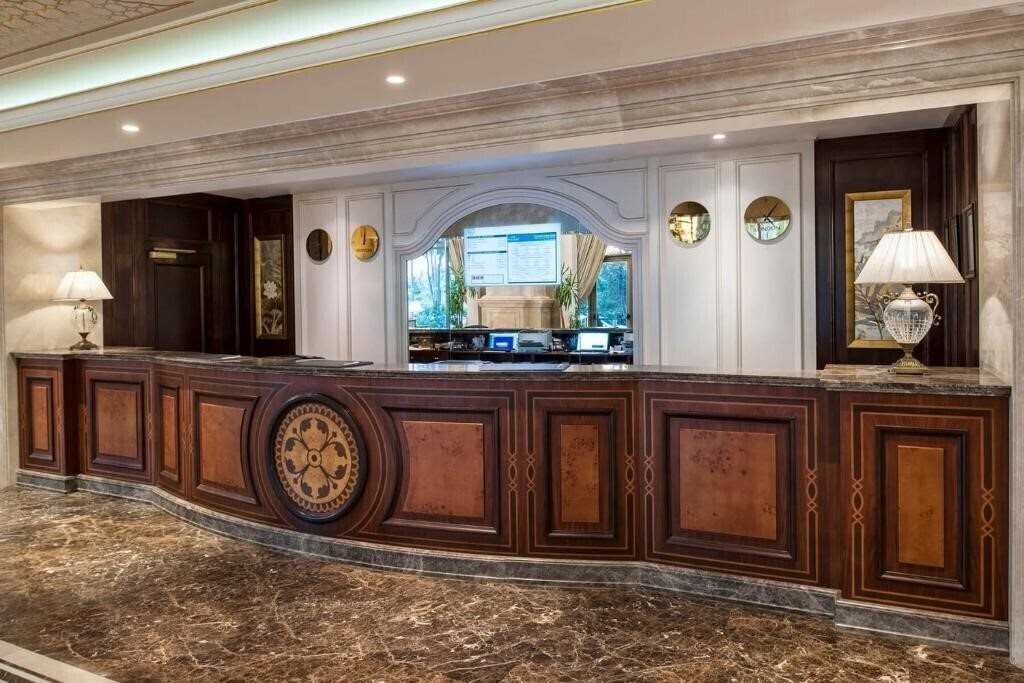 Зображення Elite World Istanbul Taskim 5*