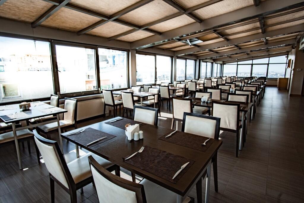 Фотография Eresin Hotels Taxim & Premier (ex. Eresin Taxim Premier, Best Western Eresin Taxim) 4*