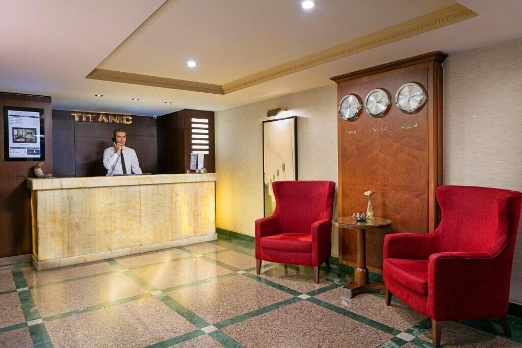 Готель Titanic Comfort 4*